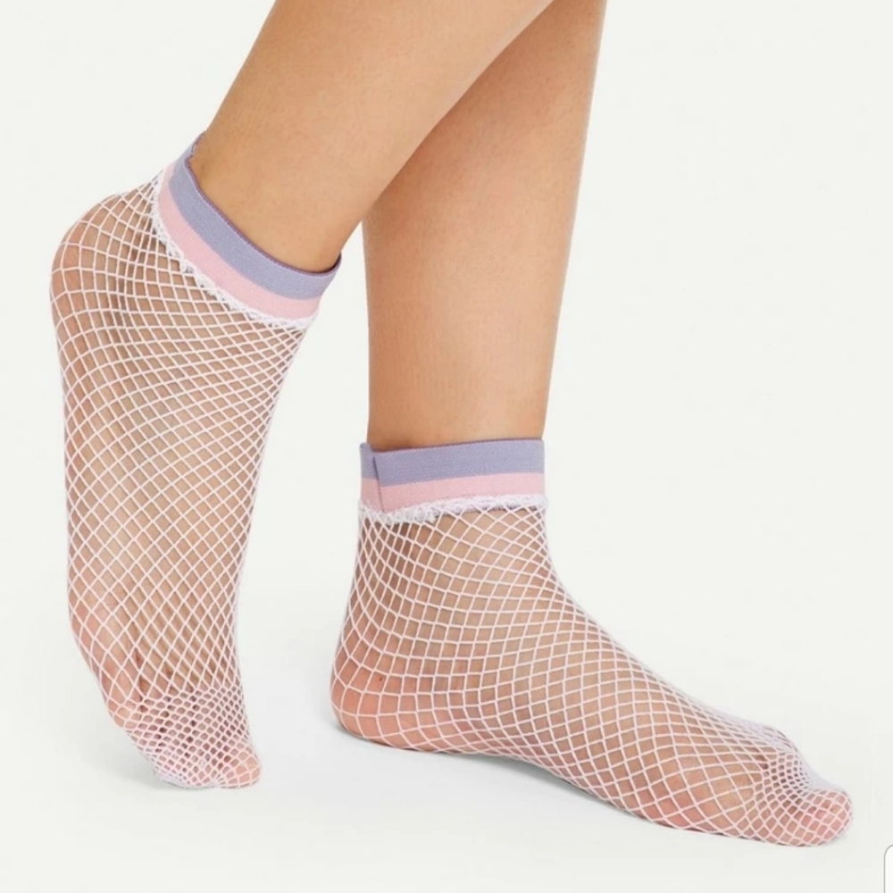 XxStriped Hem Fishnet Socks - Picture 2 of 3